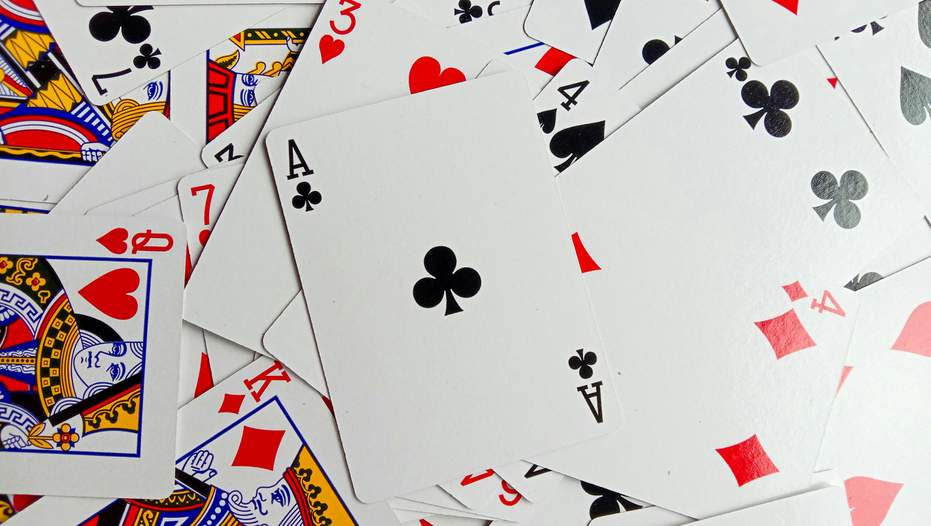 iWinFortune vs. The Competition: A Comprehensive Comparison